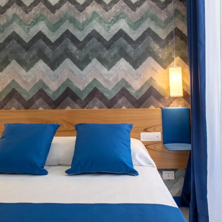 Corte's House - Deluxe King Room - 2