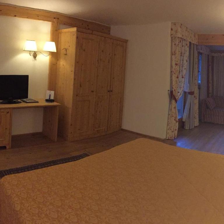 Campiglio Bellavista - Camera Tripla Superior - 10