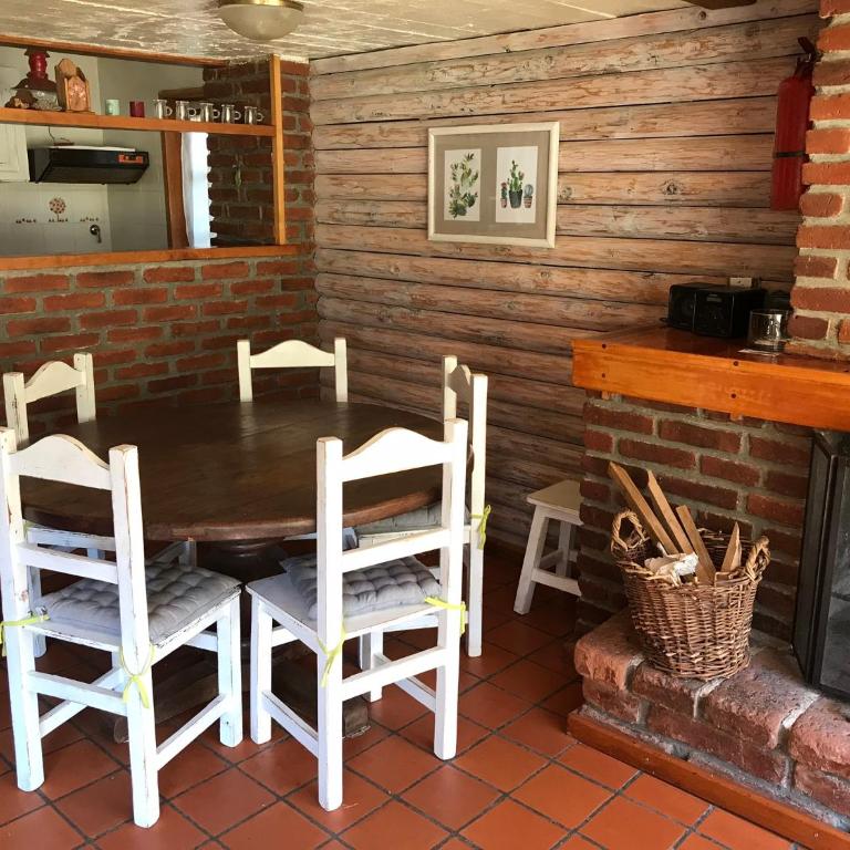 Cabaña frente al lago de 3 dormitorios y 2 baños - Casa - 10