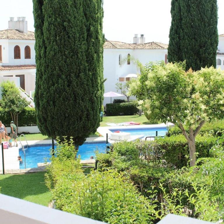 Estepona - Playa - Villa de 4 dormitorios en Albayalde Be17 - Casa - 33