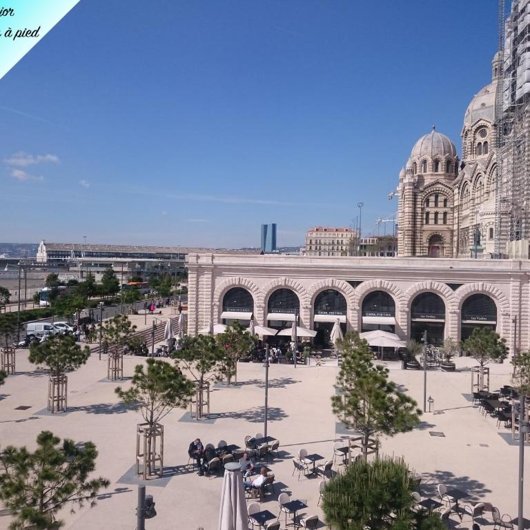 Les marches de St Charles - 100M2 - Appartement 3 Chambres - 22