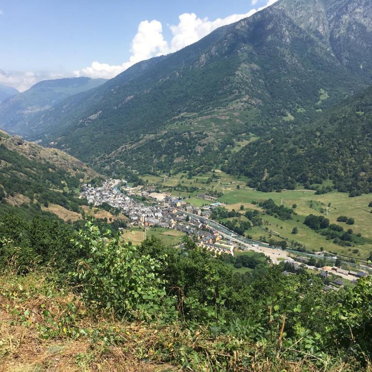 Luchon Holidays, parking, wifi, balcon, cave, T3 8 personnes - Apartment with Balcony - 18
