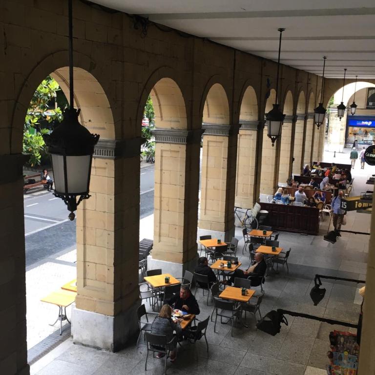 ARCH. - Apartamento de 2 dormitorios - 26