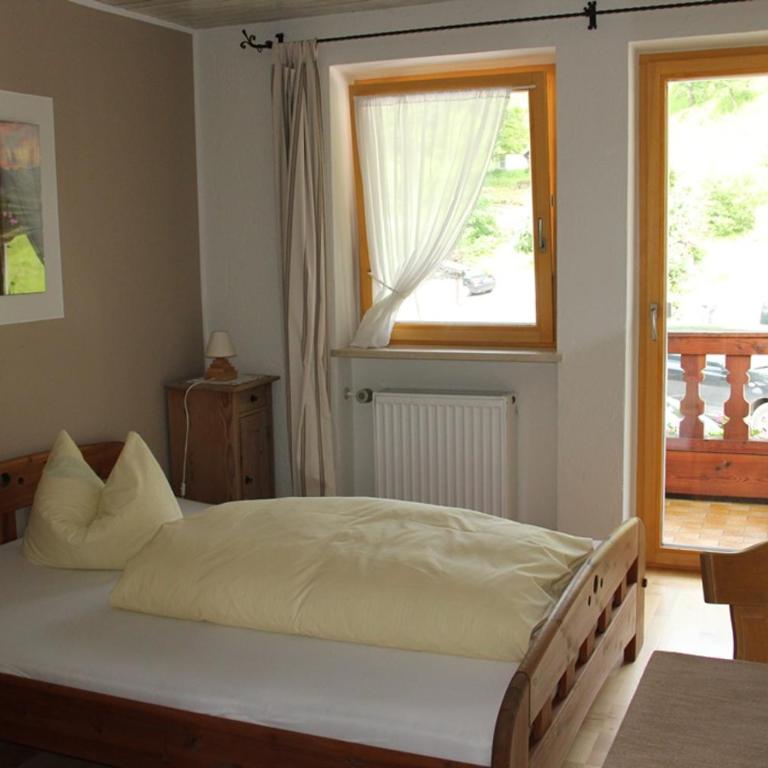 Berggasthof Hummelei - Einzelzimmer mit Balkon - 1