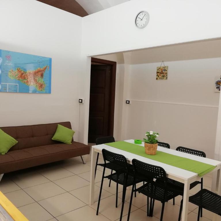 Dimora 394 - Two-Bedroom House - 19