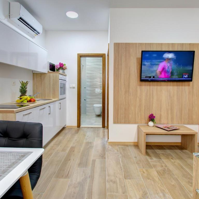 Villa Floris - One-Bedroom Apartment - 4