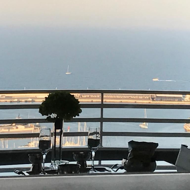 Alicante Top Sea View 29th Apts Downtown&Beach - Suite with Balcony - 2