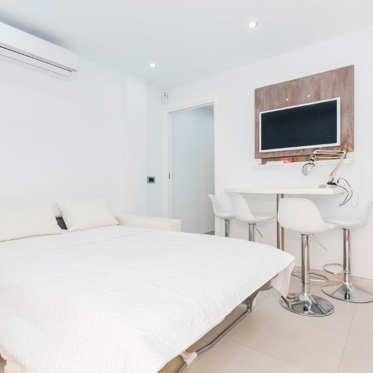 Exclusive Francy's apartment in Garden City, Sant'Eugenio - Apartamento - 15