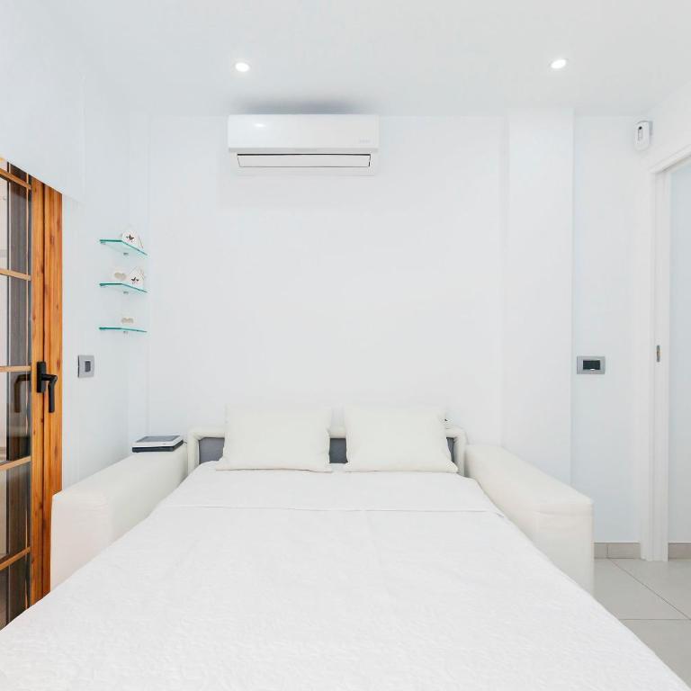 Exclusive Francy's apartment in Garden City, Sant'Eugenio - Apartamento - 17