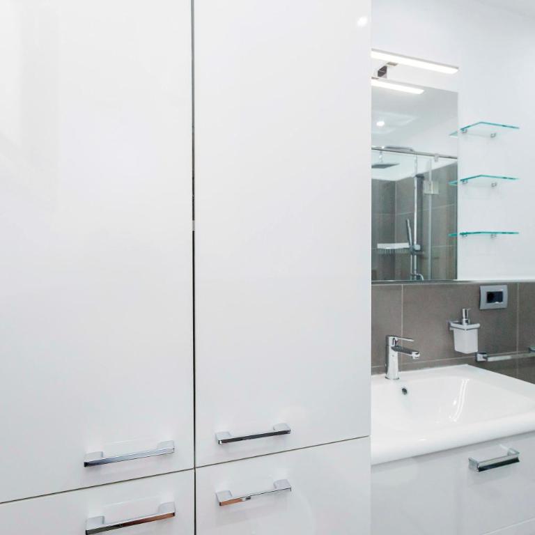 Exclusive Francy's apartment in Garden City, Sant'Eugenio - Apartamento - 36