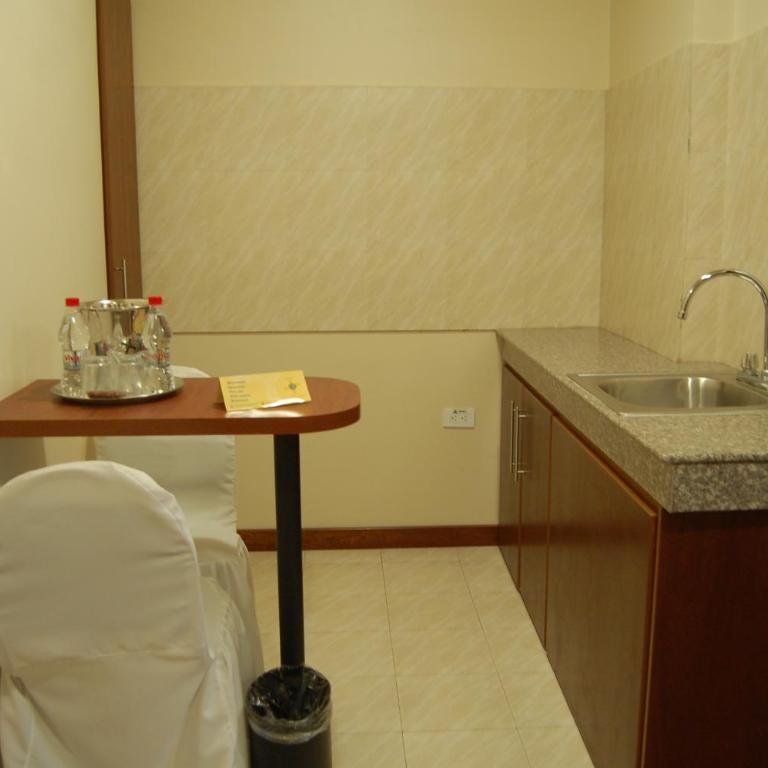 Hotel El Molino Riobamba - Habitación Doble Familiar - 5