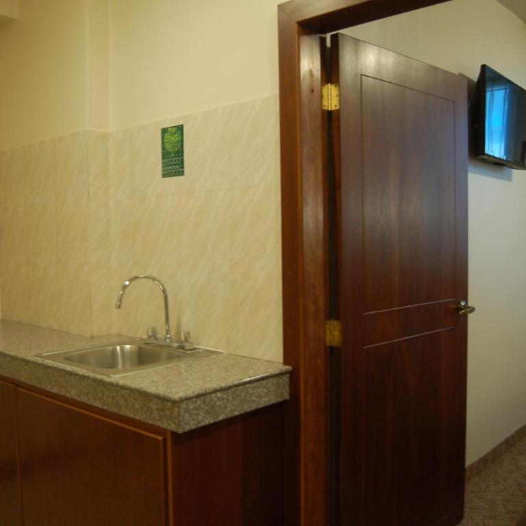 Hotel El Molino Riobamba - Habitación Doble Familiar - 4