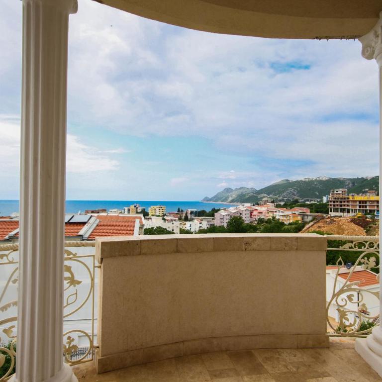 Apartaments Crown Silvia - Quadruple Room with Sea View - 7