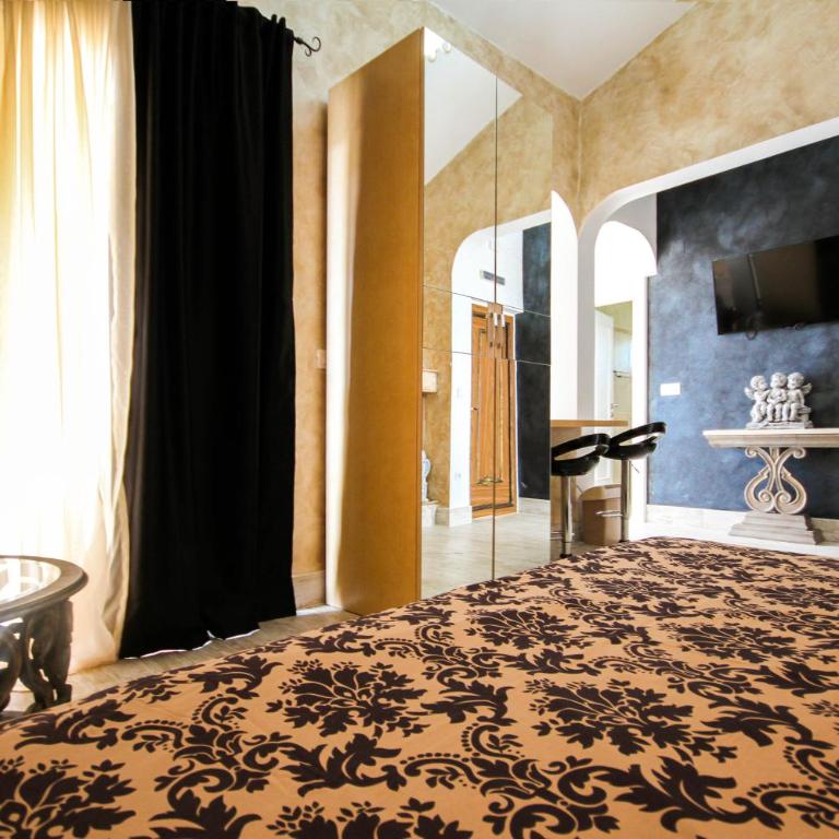 Apartaments Crown Silvia - Deluxe Double Room with Sea View - 5