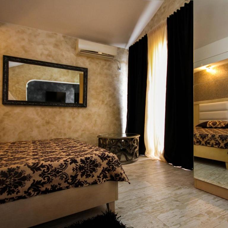 Apartaments Crown Silvia - Deluxe Double Room with Sea View - 7