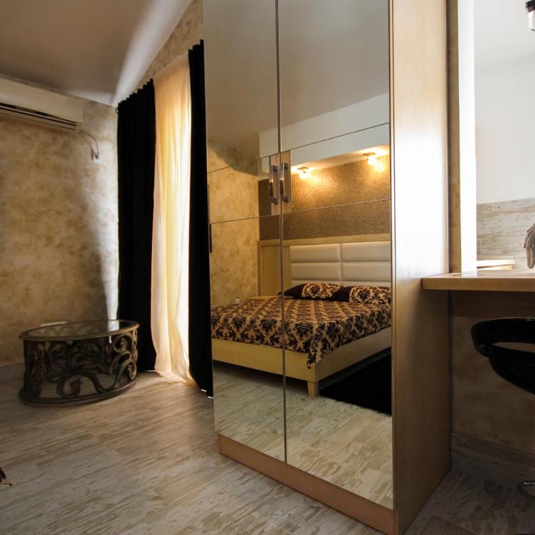 Apartaments Crown Silvia - Deluxe Double Room with Sea View - 10