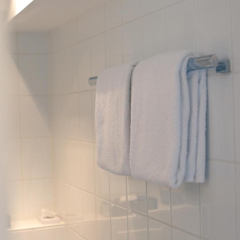 Hotel Wetterstein - Comfort Doppelzimmer mit Blick auf den Innenhof - 4