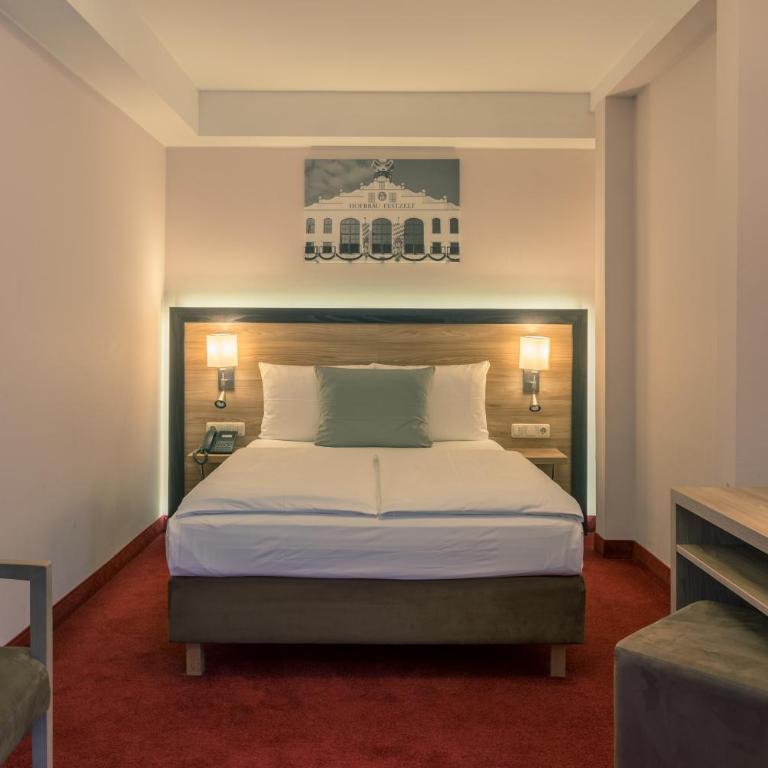 Hotel Wetterstein - Doppelzimmer - 10