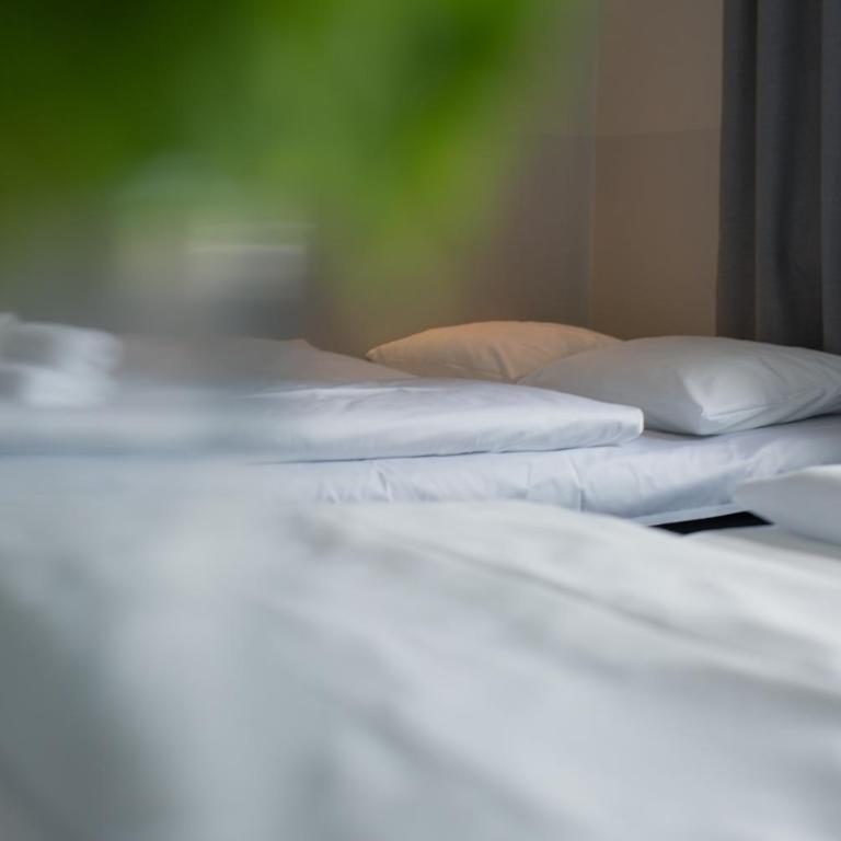 Hotel Wetterstein - Superior Zimmer mit Blick auf den Innenhof - 2
