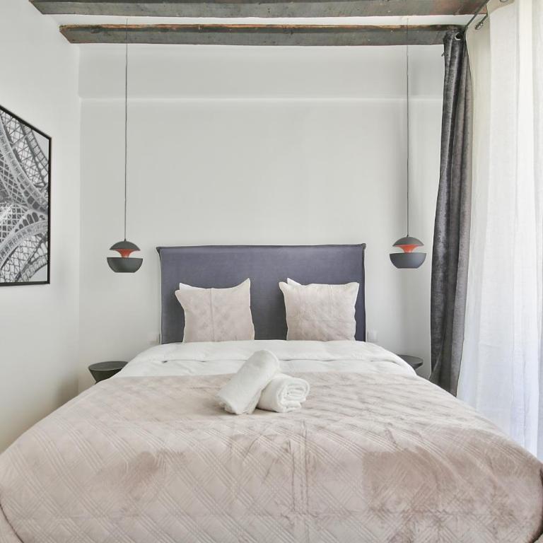 69 - Authentic Parisian Home - Appartement - 34