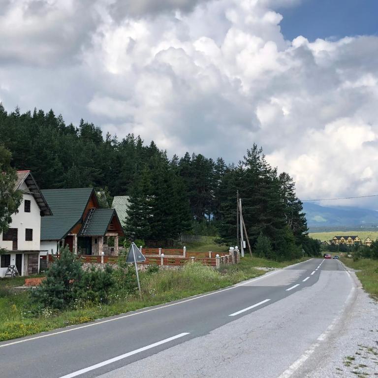 Kuca u borju - House in pines - One-Bedroom Apartment - 24
