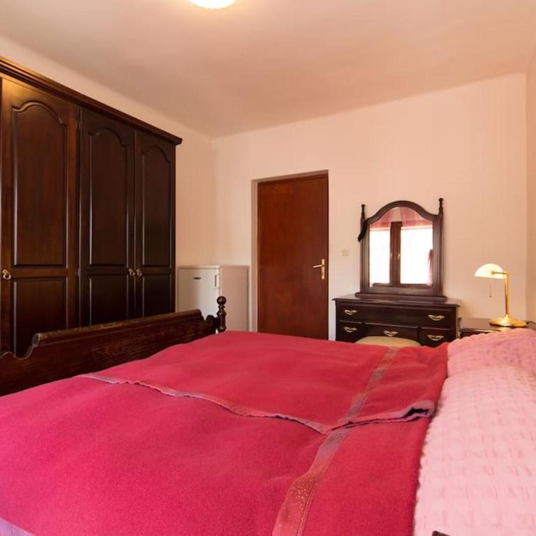 Old Town House in Sarajevo - Apartment with Terrace - 15