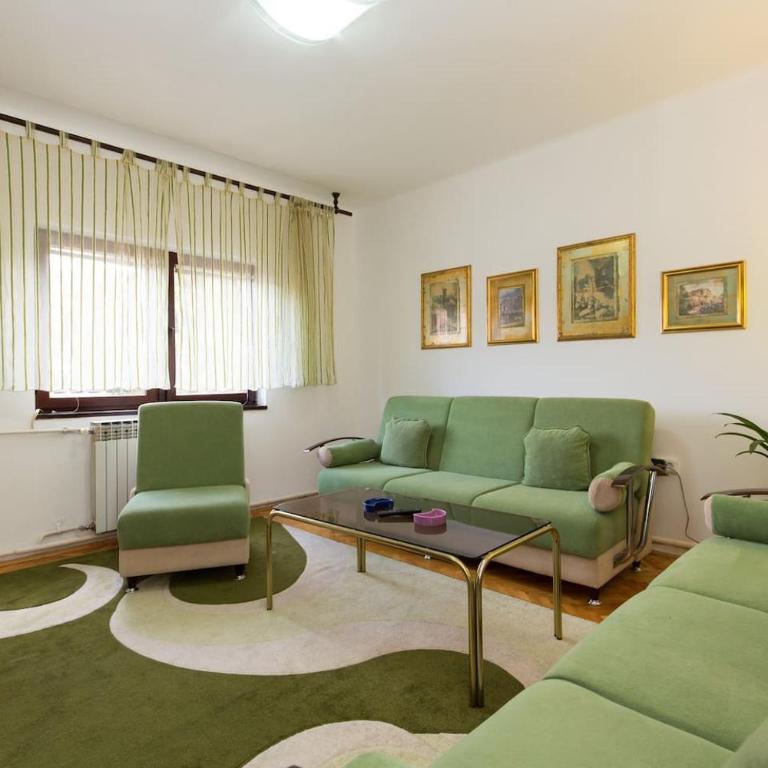 Old Town House in Sarajevo - Apartment with Terrace - 1