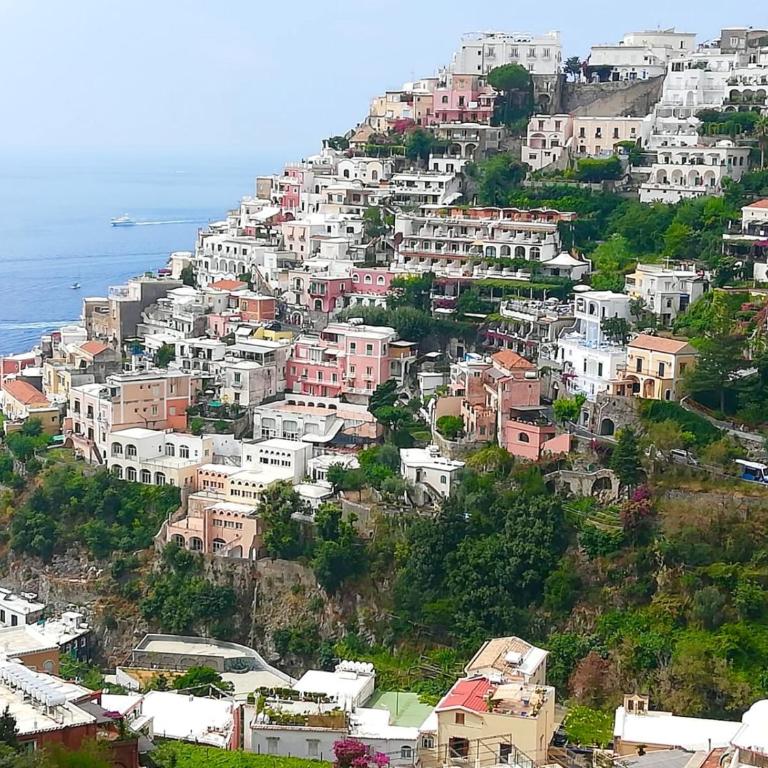Santiago vacation home in Positano - Three-Bedroom Apartment with Ocean View - 46