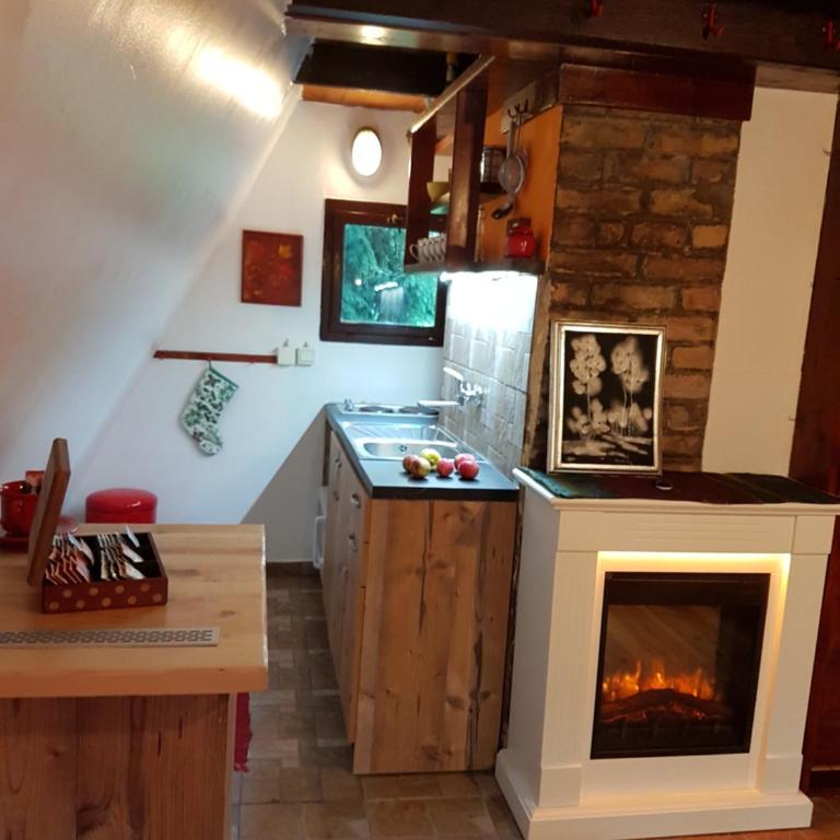 Snow Angel Jahorina - Two-Bedroom House - 15