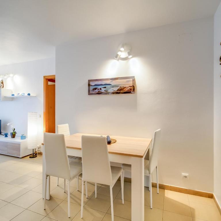 Vivalidays Edurne - Apartamento de 2 dormitorios - 8