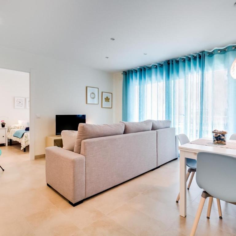 Vivalidays Josep - Apartamento con balcón - 1