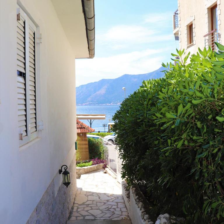 Lemon tree villa - Four-Bedroom House - 27