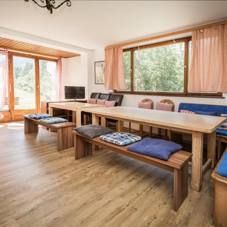 Gästehaus Gruben - Doppelzimmer mit Balkon - 14