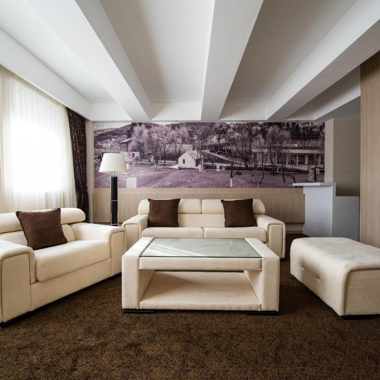City Hotel Mostar - Presidential Suite - 27