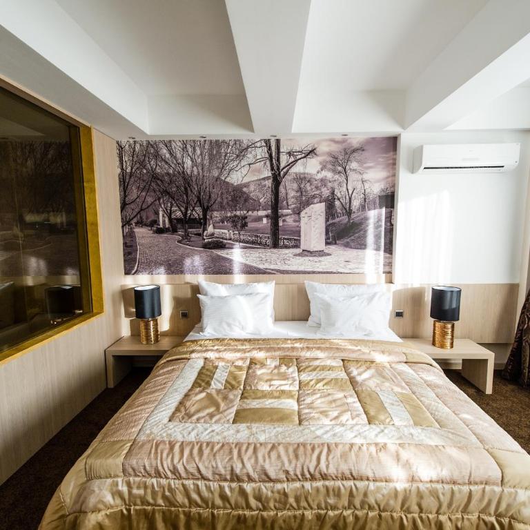 City Hotel Mostar - Presidential Suite - 34