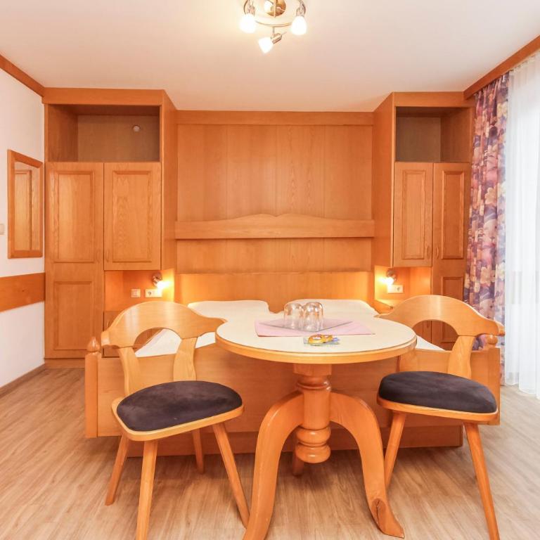Pension Christophorus - Vierbettzimmer - 3