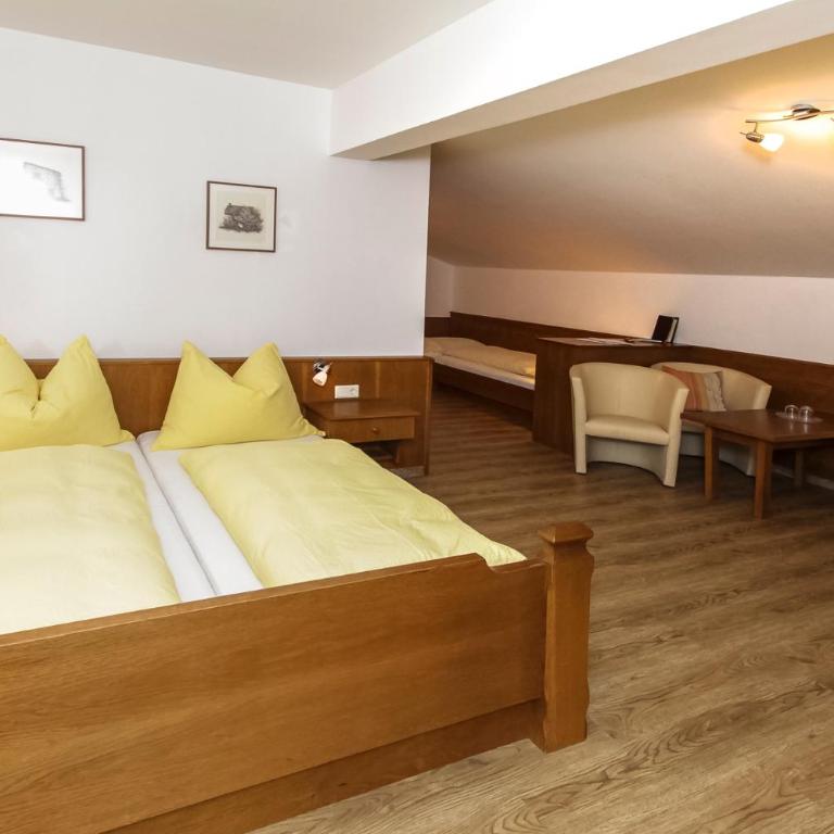 Pension Christophorus - Vierbettzimmer - 2