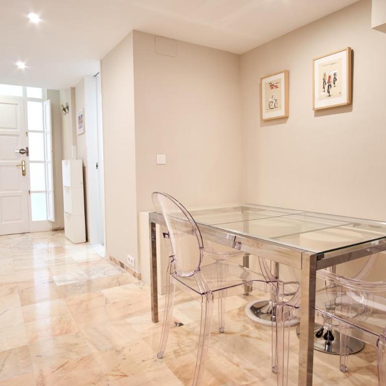 Pajaritos Palace by Valcambre - Apartamento - 17