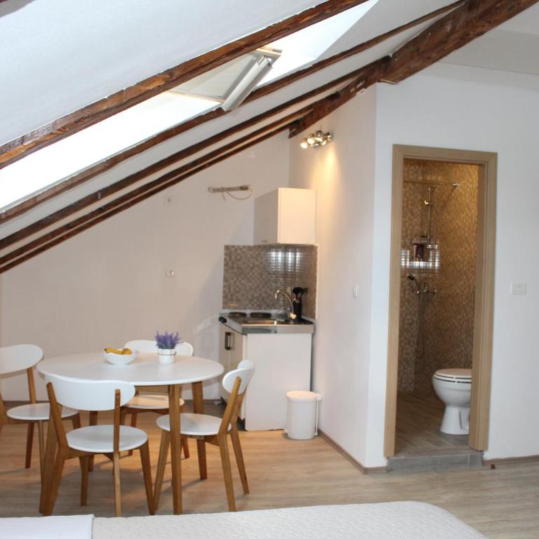Apartmani Moon - Superior Apartman - 30