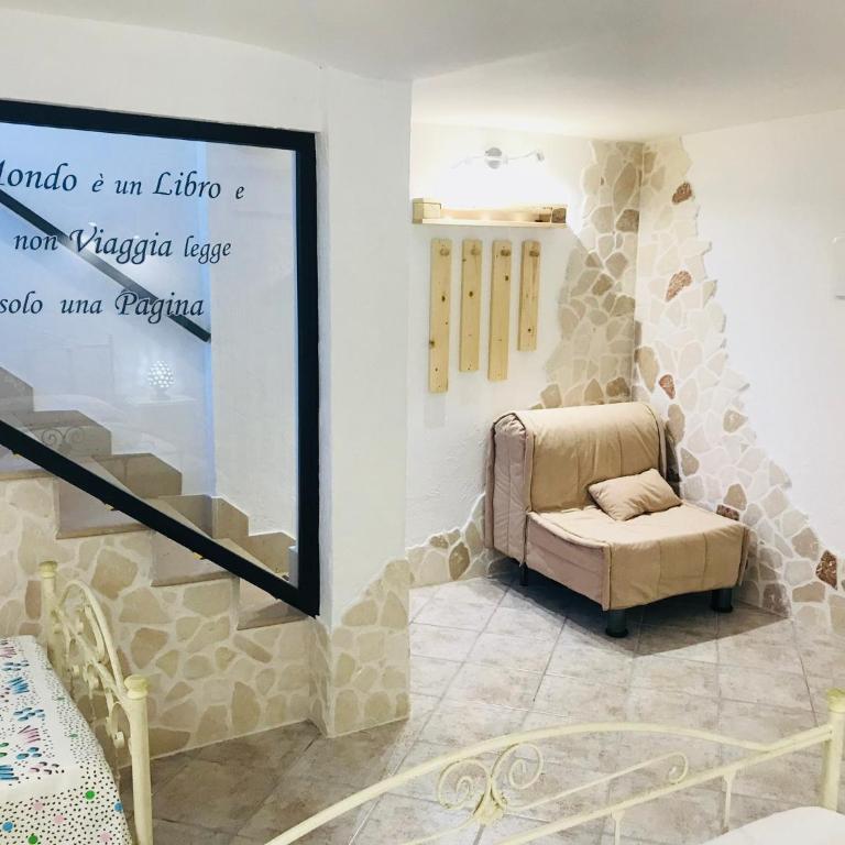 26 Suite Home - Monolocale con Vasca Idromassaggio - 5
