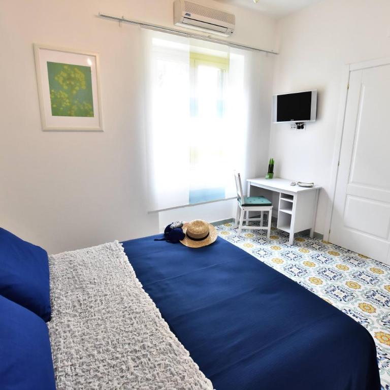 Il Gelsomino Amalfi - Camera Matrimoniale/Doppia con Letti Singoli con Bagno Privato - 2