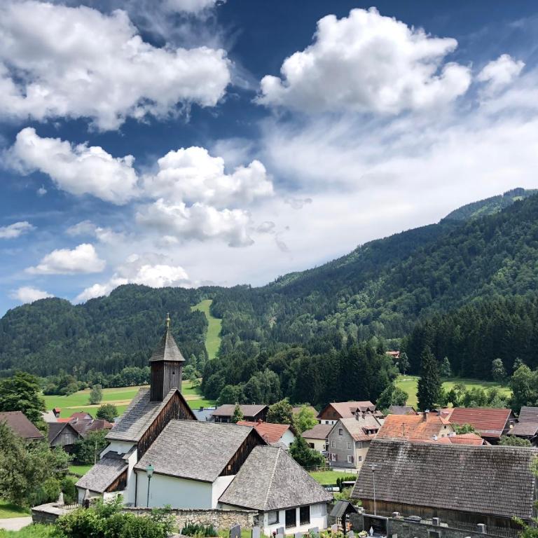Ferienhaus Kramser - Comfort Doppelzimmer mit Balkon - 12