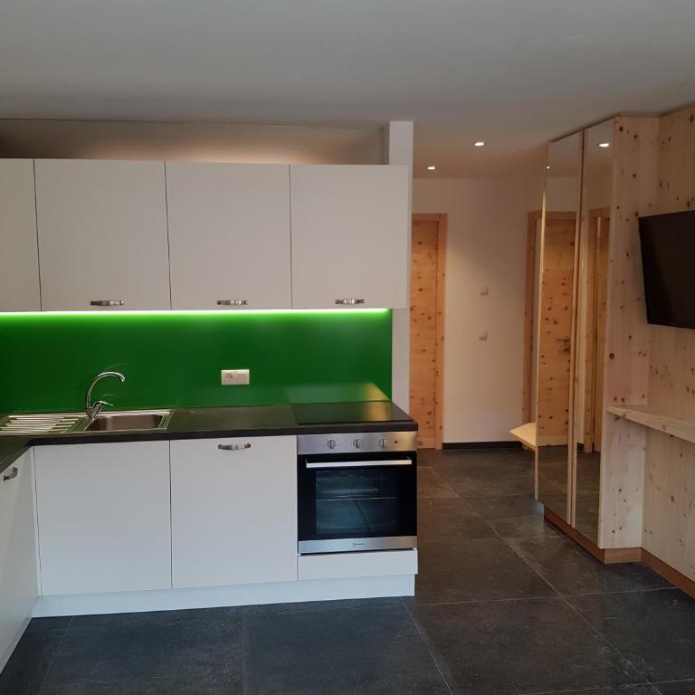 Didi`s Appartments - Two-Bedroom Apartment - 6