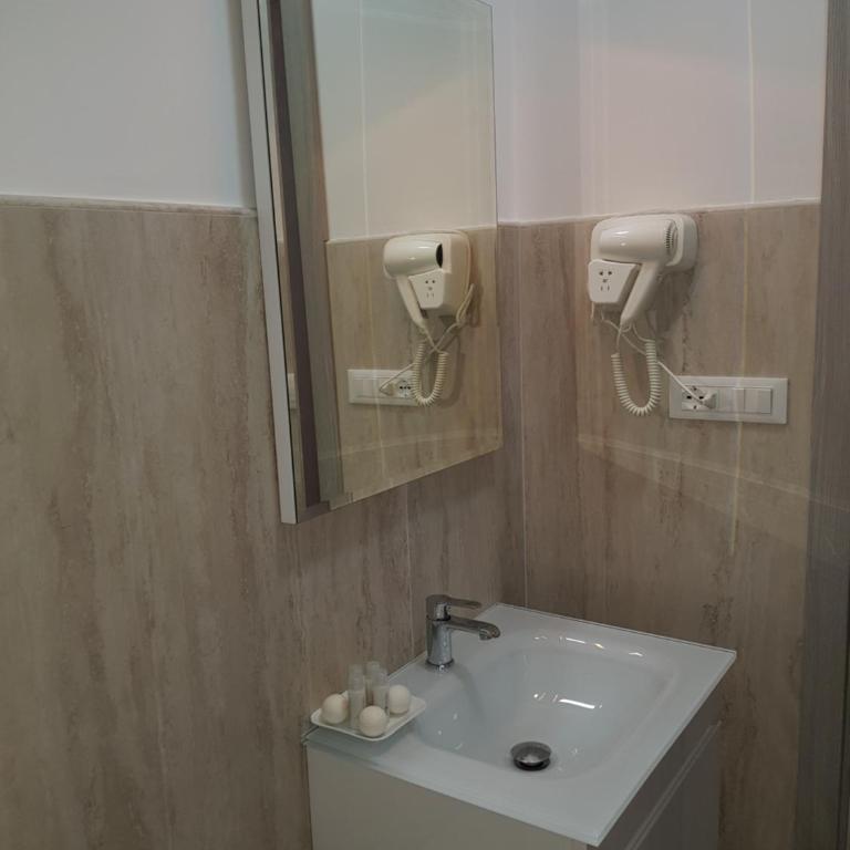 Residenza Lumière - Deluxe One-Bedroom Home - 21