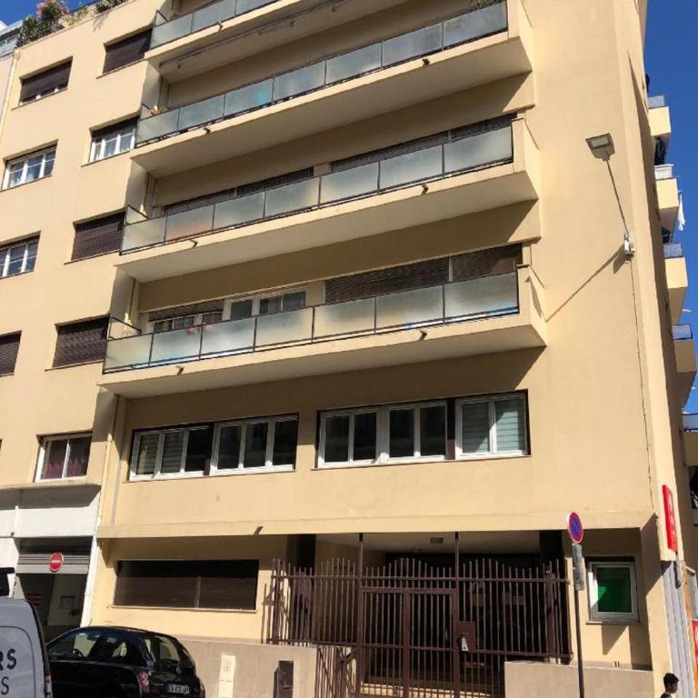 NOTRE DAME - Huge sunny modern 2BR flat - Terrace - Appartement avec Terrasse - 17