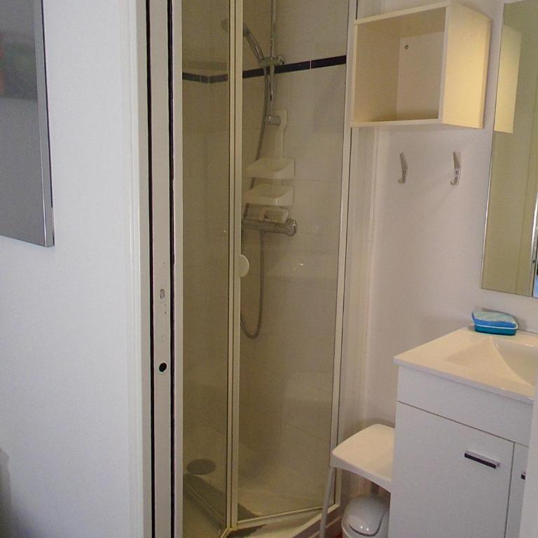Au calme, avec jardin et proches des sites touristiques - Appartement 2 Chambres - 29