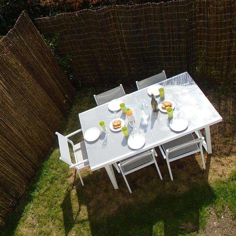 Au calme, avec jardin et proches des sites touristiques - Appartement 2 Chambres - 37