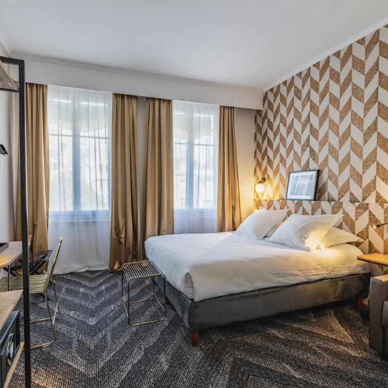 Best Western Hotel Centre Reims - Chambre Familiale avec 1 Lit Double et 1 Canapé-Lit - Non-Fumeurs - 10