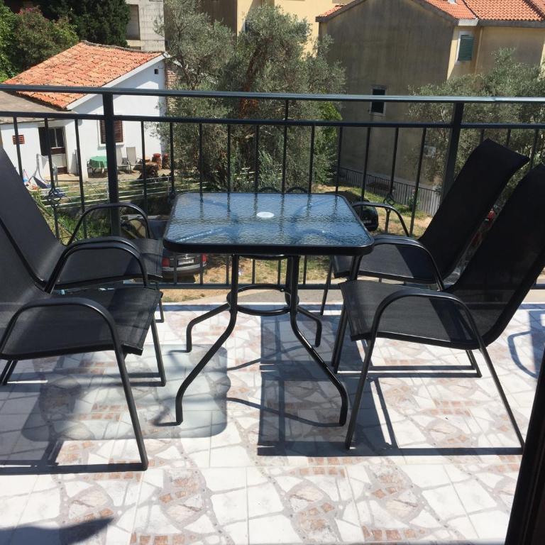 Jovan Apartments - Deluxe Quadruple Room - 1