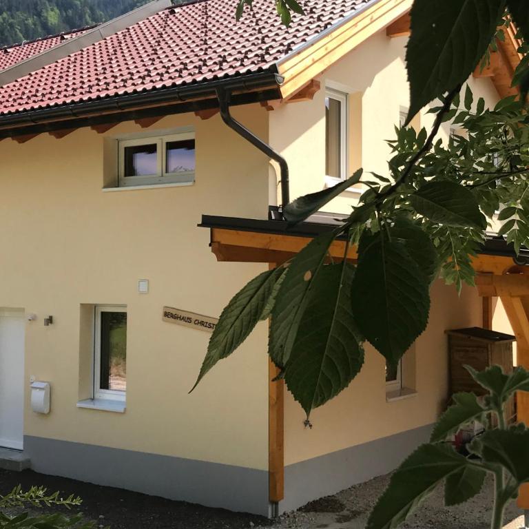 Berghaus Christel - bij skilift - grote tuin met bergbeek - Ferienhaus mit 3 Schlafzimmern - 21